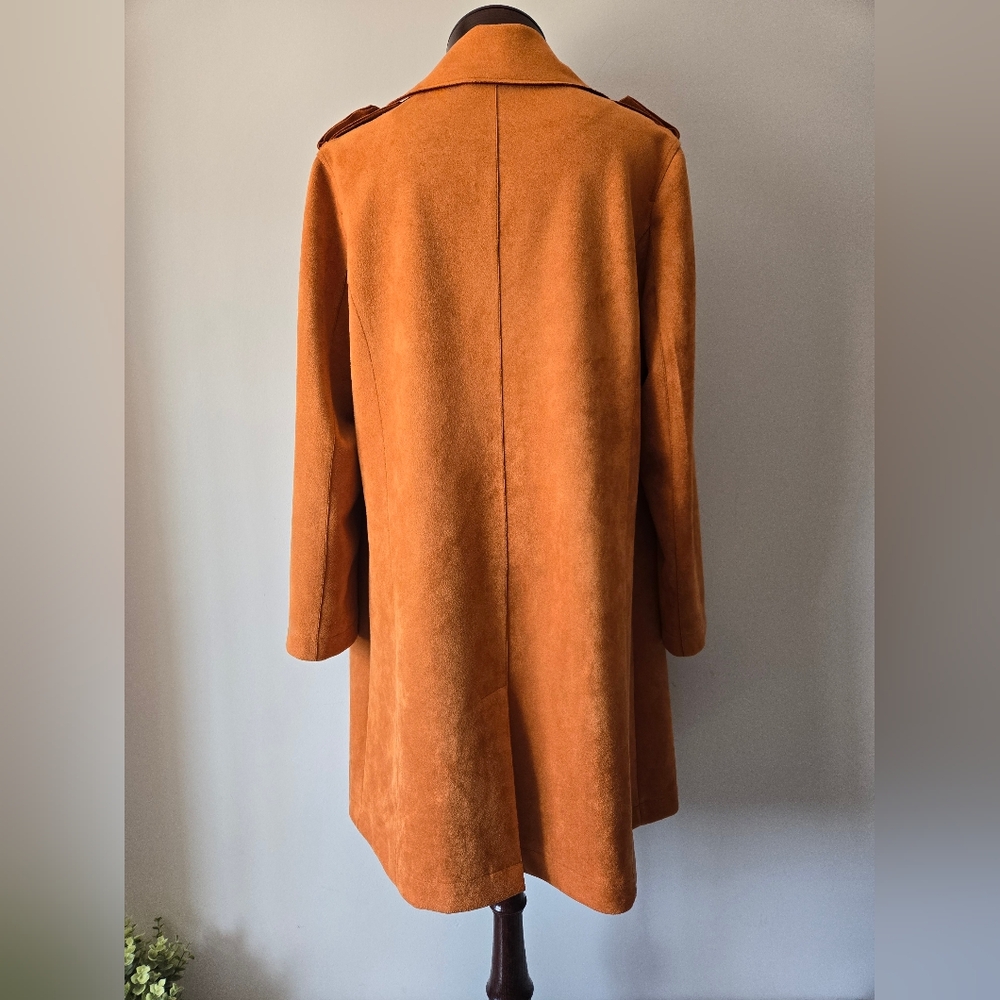 Bagatelle Burnt Orange Soft Faux Suede Ooen Front Jacket. Size M - Picture 7 of 14
